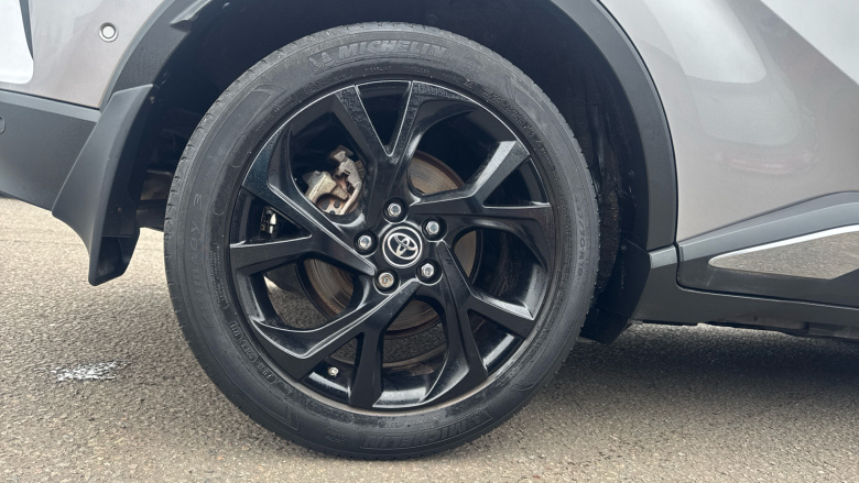 Toyota C-HR 1.8 Hybrid Dynamic 5dr CVT Hybrid Hatchback